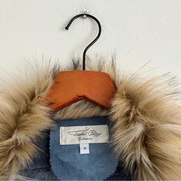 Tasha Polizzi Y2K Penny Lane Suede Faux Fur Luxe Sleeveless Vest Turquoise Teal - Picture 3 of 16